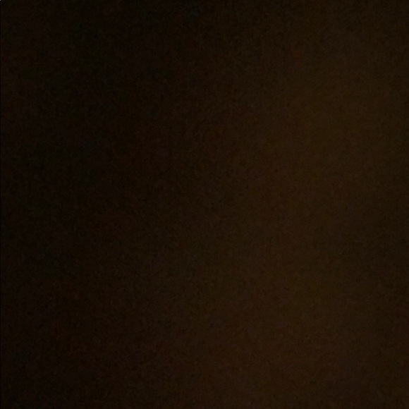 Meet your Posher, Camelia - Picture 1 of 1